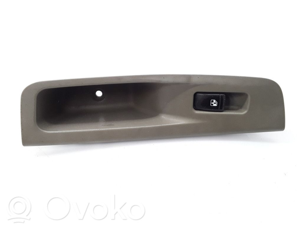 Chevrolet Nubira Electric window control switch 
