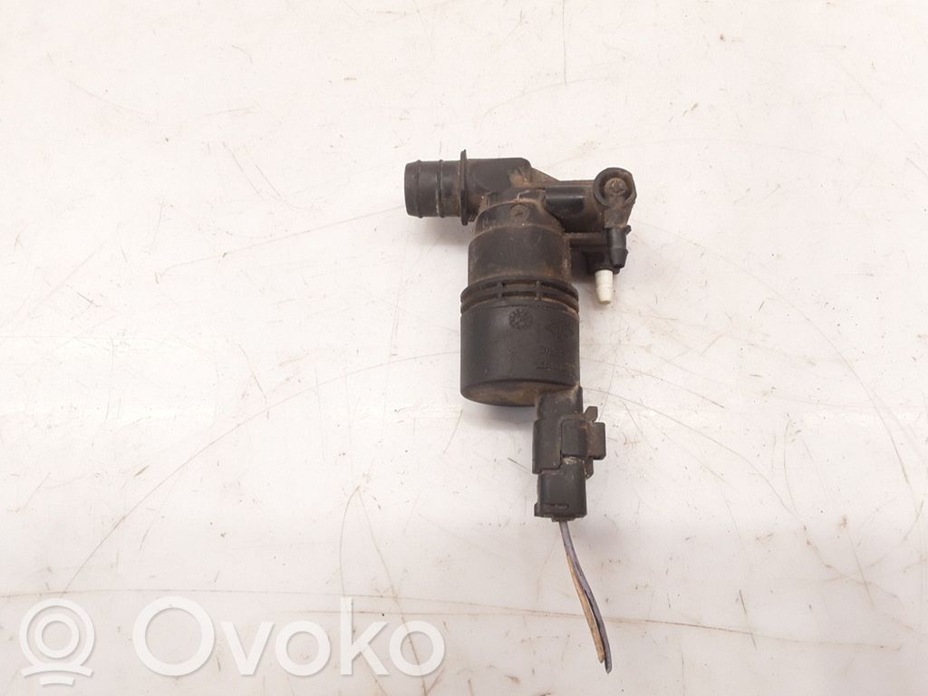 Renault Laguna III Windscreen/windshield washer pump 