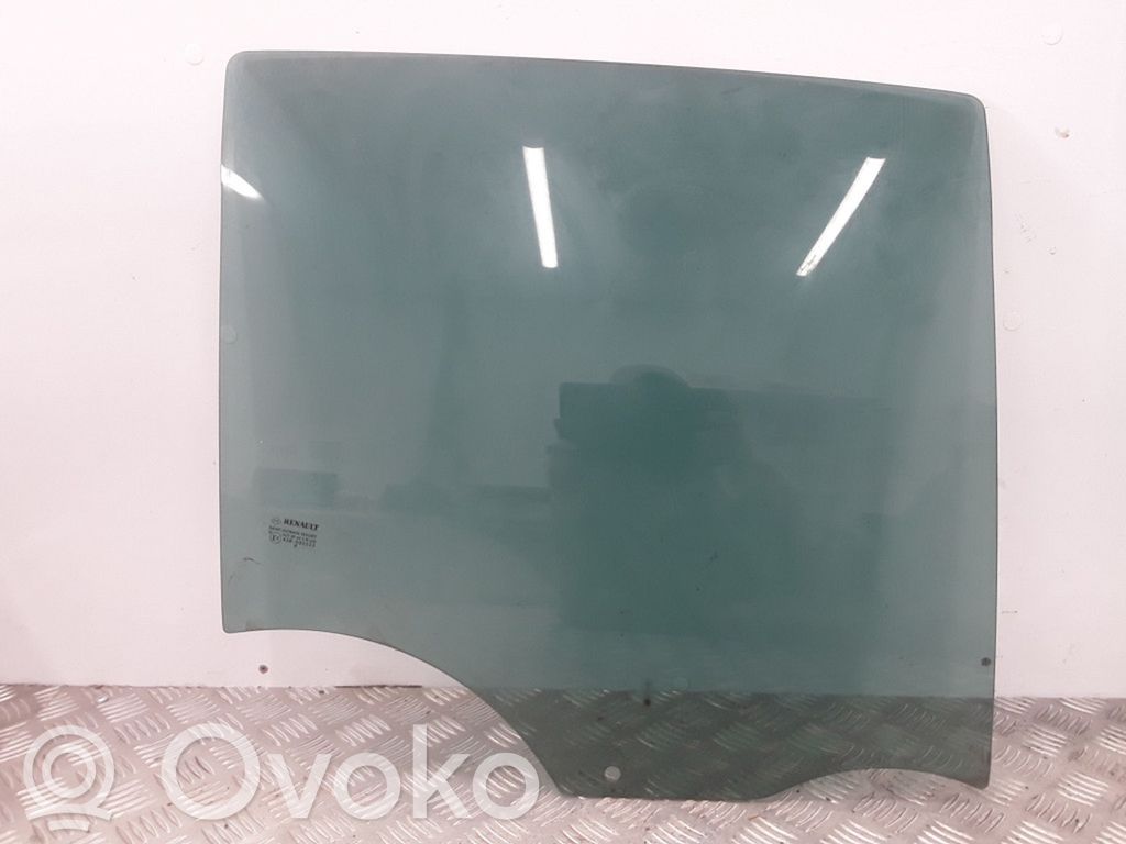 Renault Clio III Rear door window glass 