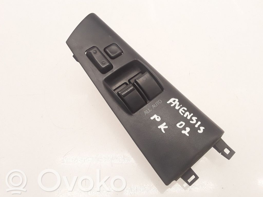Toyota Avensis T250 Electric window control switch 