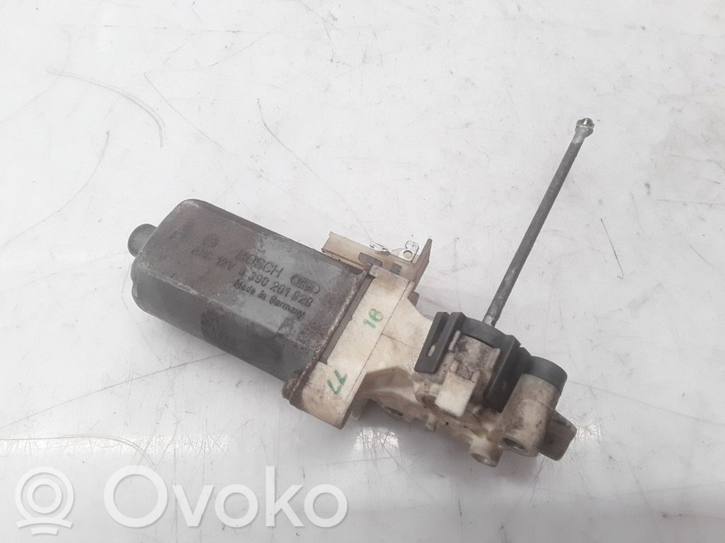 Motor de ajuste del asiento   0390201929