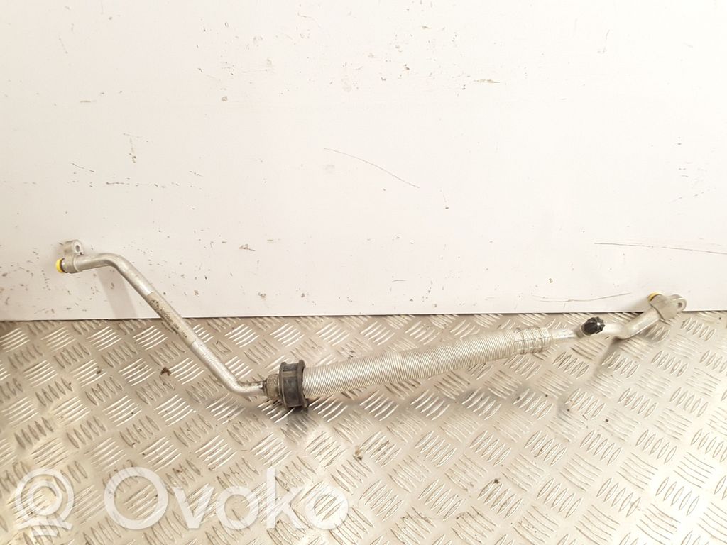 BMW X5 E53 Air conditioning (A/C) pipe/hose 