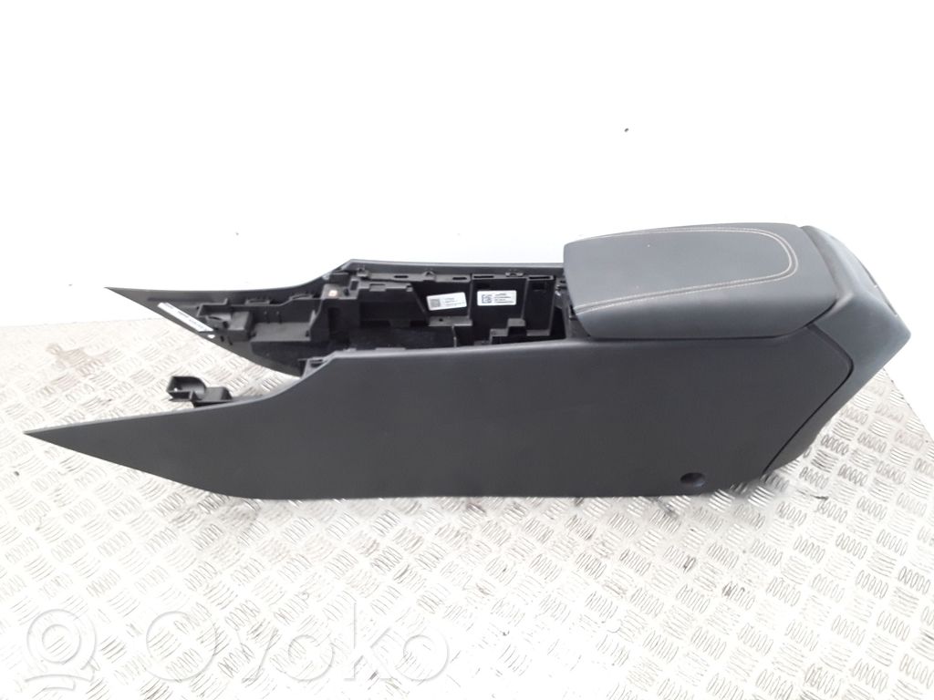 Opel Insignia B Centrinė konsolė 