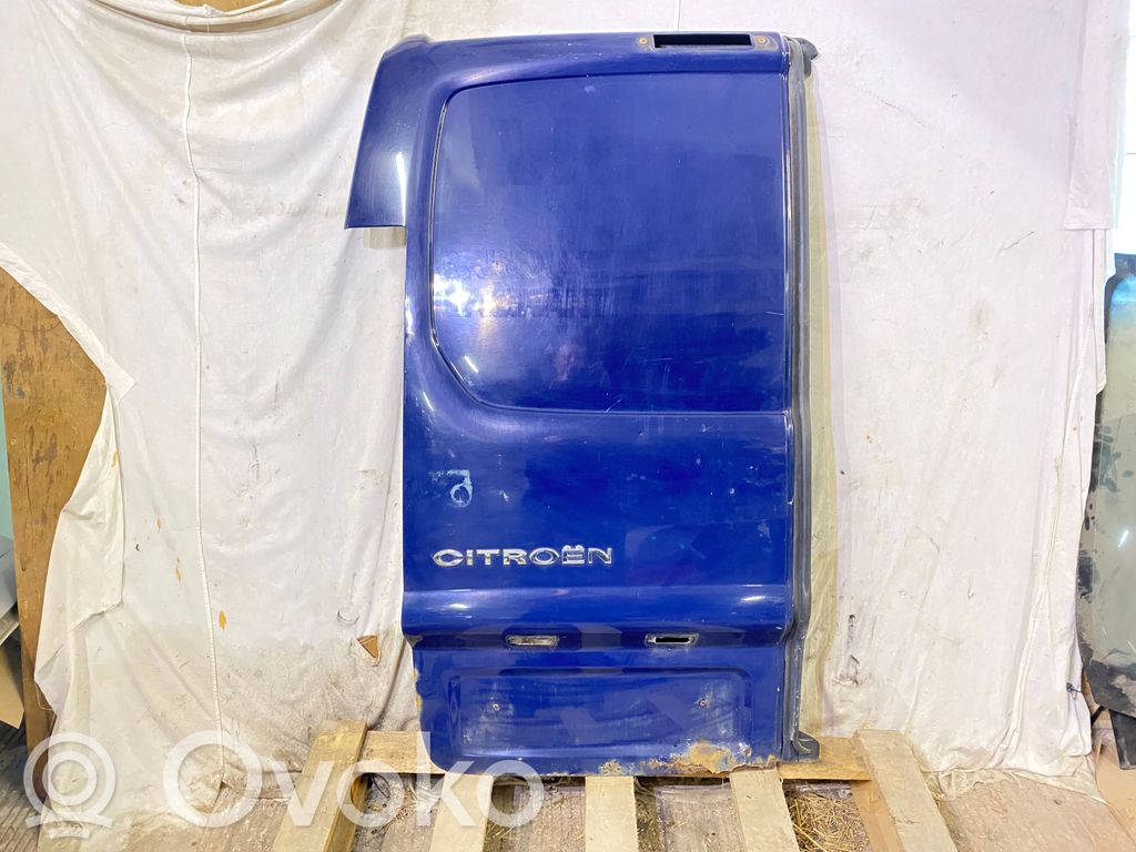 Back/rear loading door   KNPB