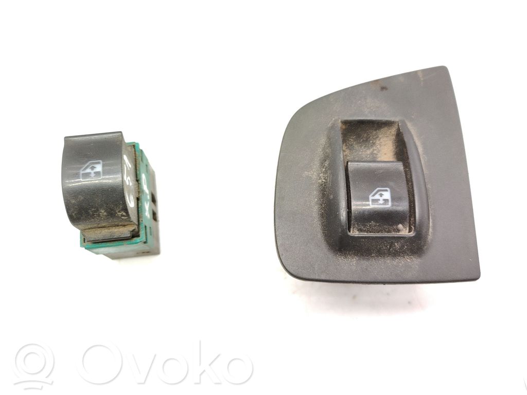 Fiat Doblo Electric window control switch 