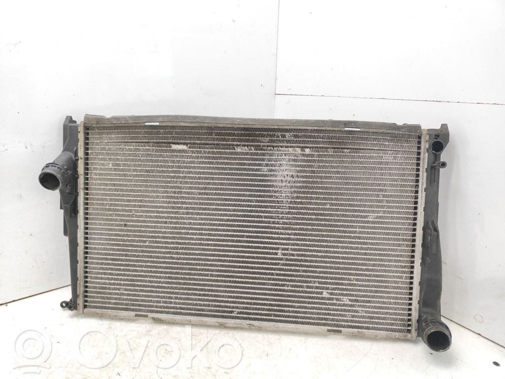 BMW 1 E81 E87 Radiatore di raffreddamento 