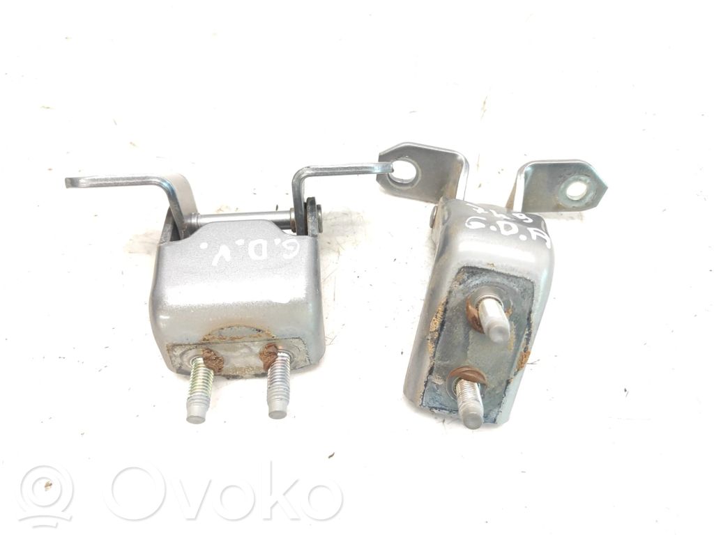 Suzuki Swift III Scharnier Satz Set Tür hinten 