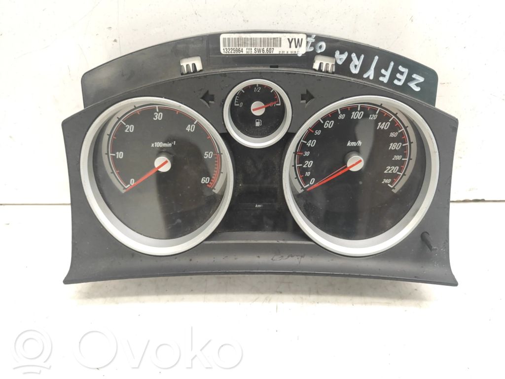 Opel Zafira B Vitezometru (grup de instrumente) 