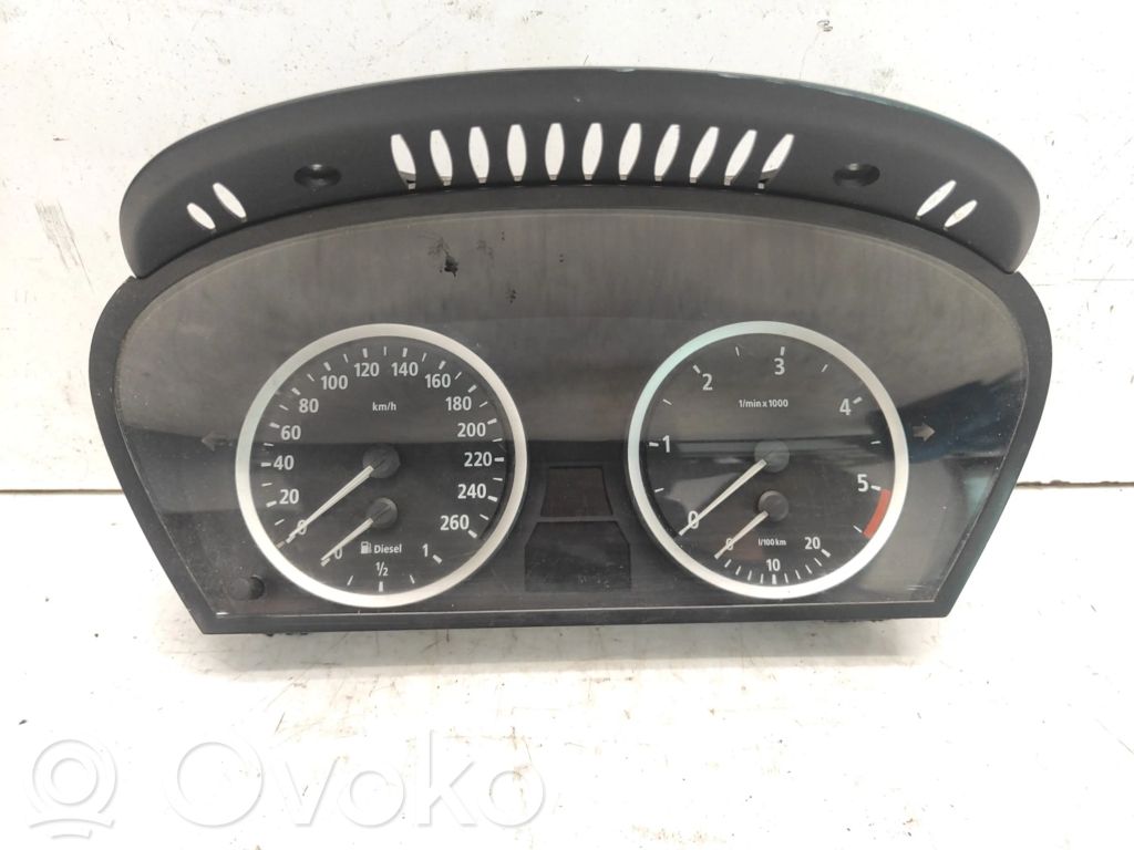 Speedometer (instrument cluster)   6947363,62116947363,110080213