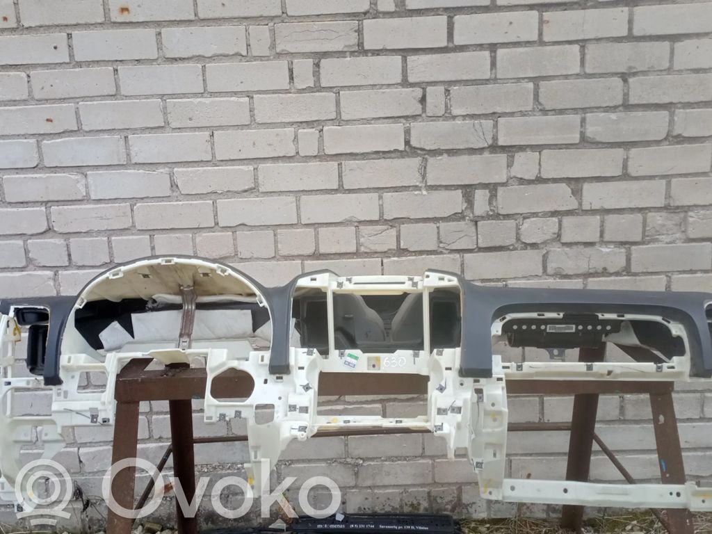 Panel de instrumentos   847104D050VA,A0APAV8H241421,07080913400166