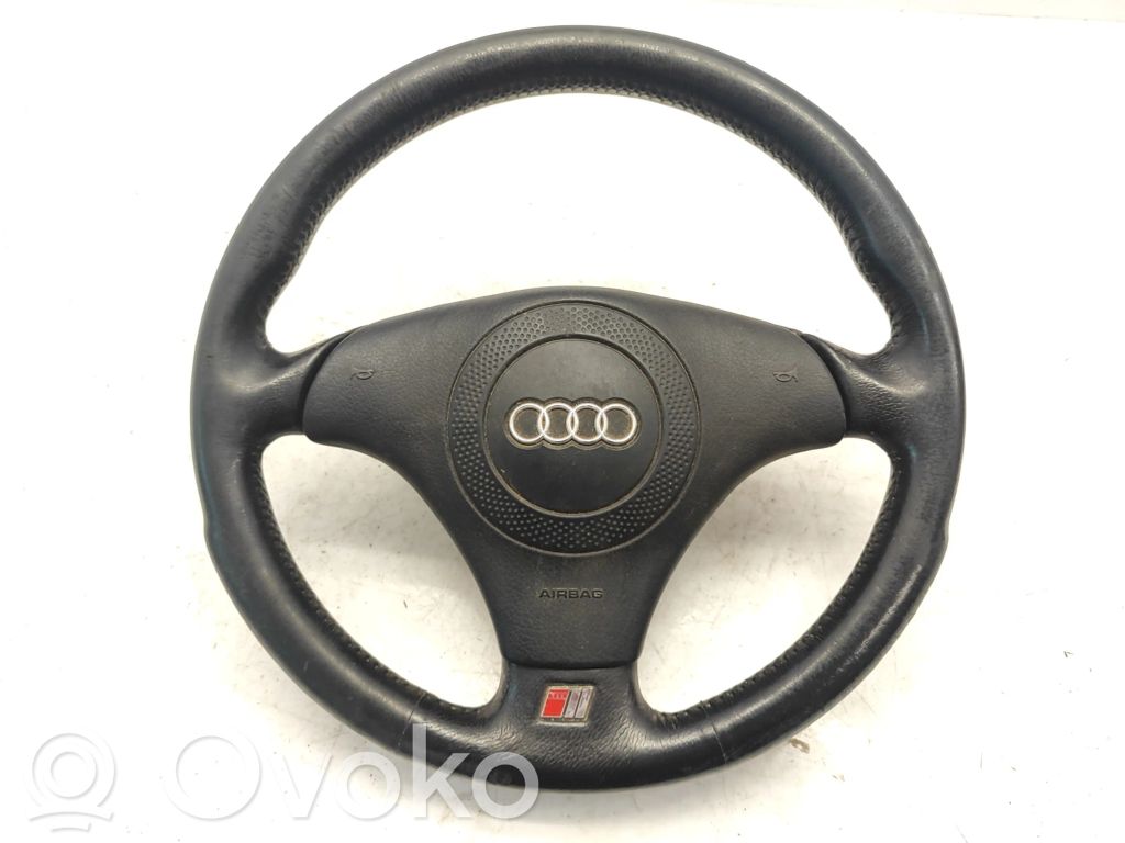Audi A6 S6 C5 4B Ohjauspyörä 