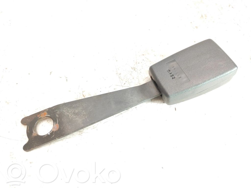 Toyota Corolla E120 E130 Klamra przedniego pasa bezpieczeństwa 