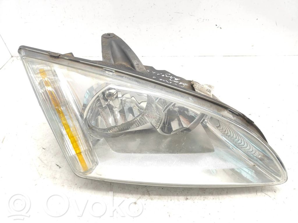 Ford Focus Scheinwerfer 