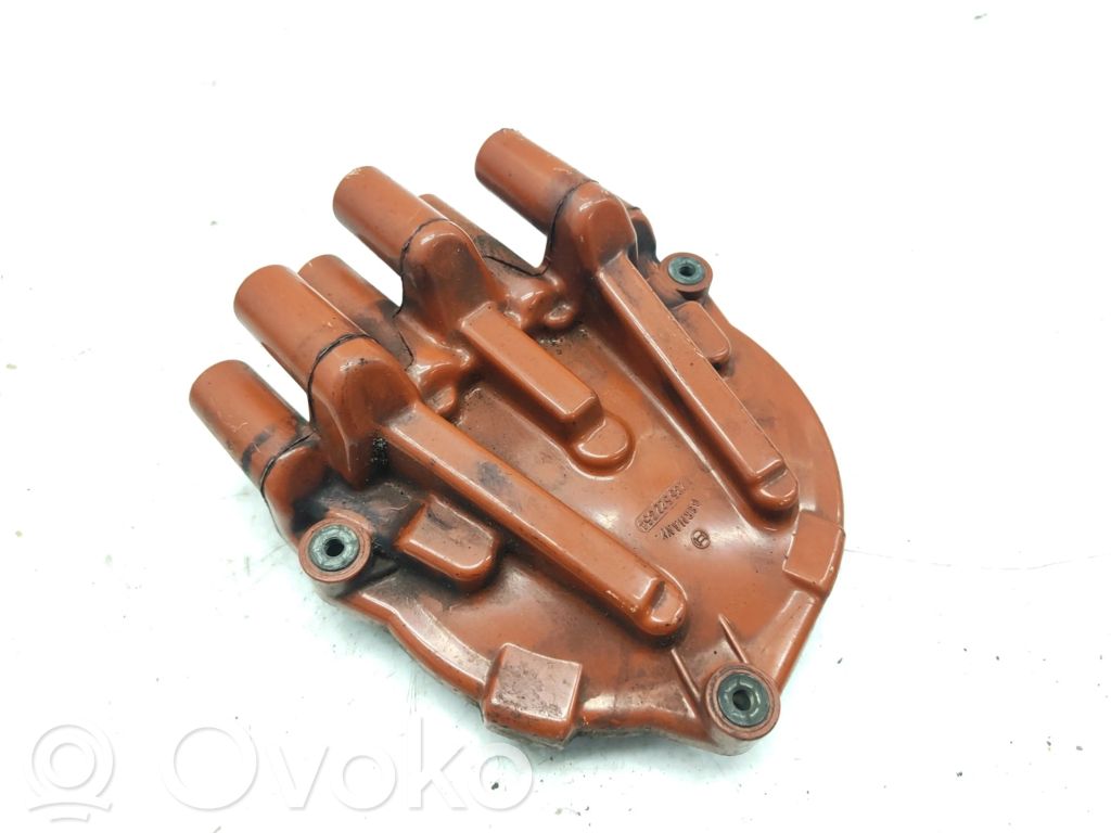 BMW 5 E28 Spark distributor cap 