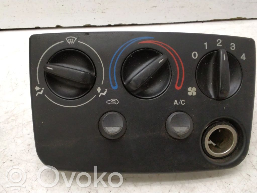 Ford Fiesta Climate control unit 