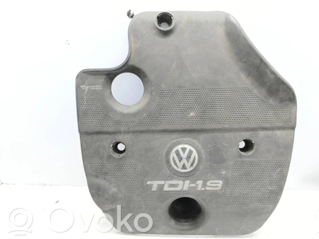 Volkswagen Golf IV Osłona górna silnika 