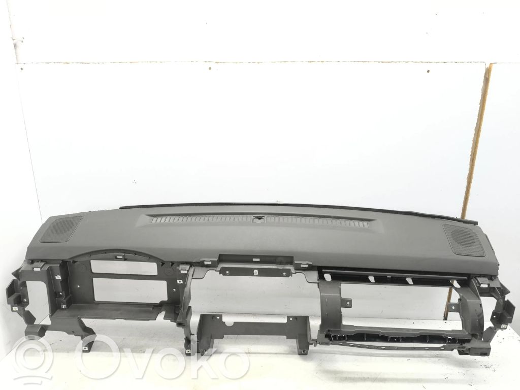 Nissan Pathfinder R51 Panelė 