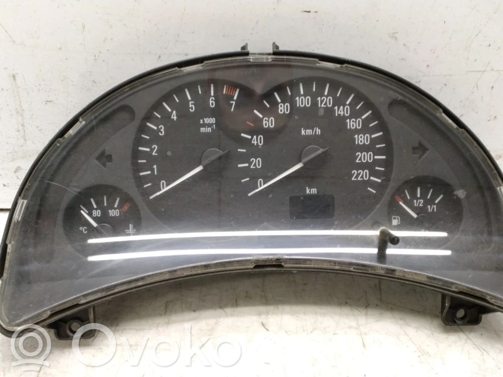 ZAZ 103 Spidometrs (instrumentu panelī) 