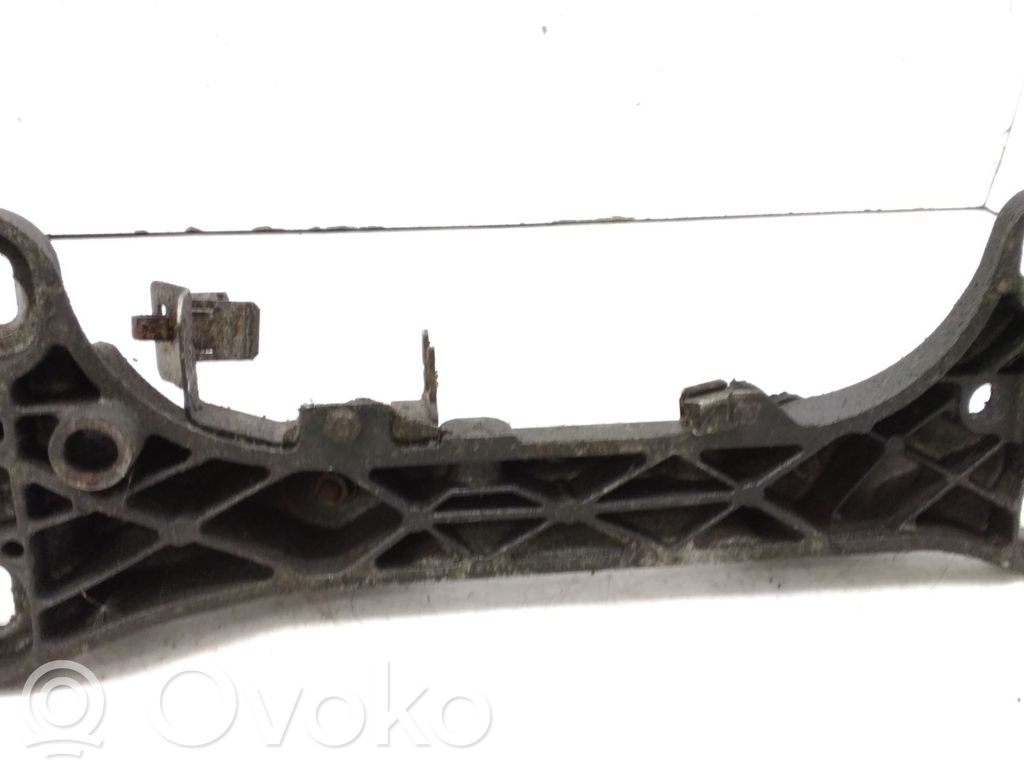 BMW Z4 E85 E86 Gearbox mounting bracket 