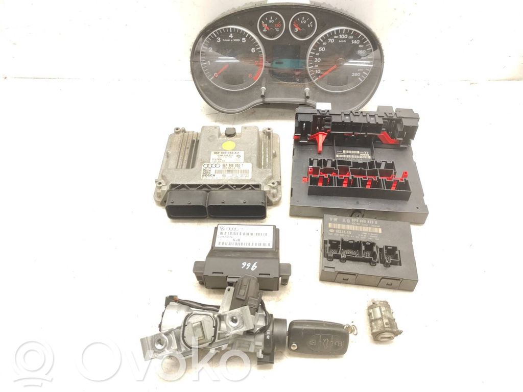 Audi A3 S3 A3 Sportback 8P Engine ECU kit and lock set 