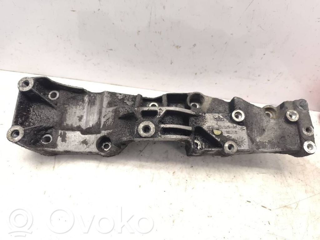 Ford Transit Generator/alternator bracket 