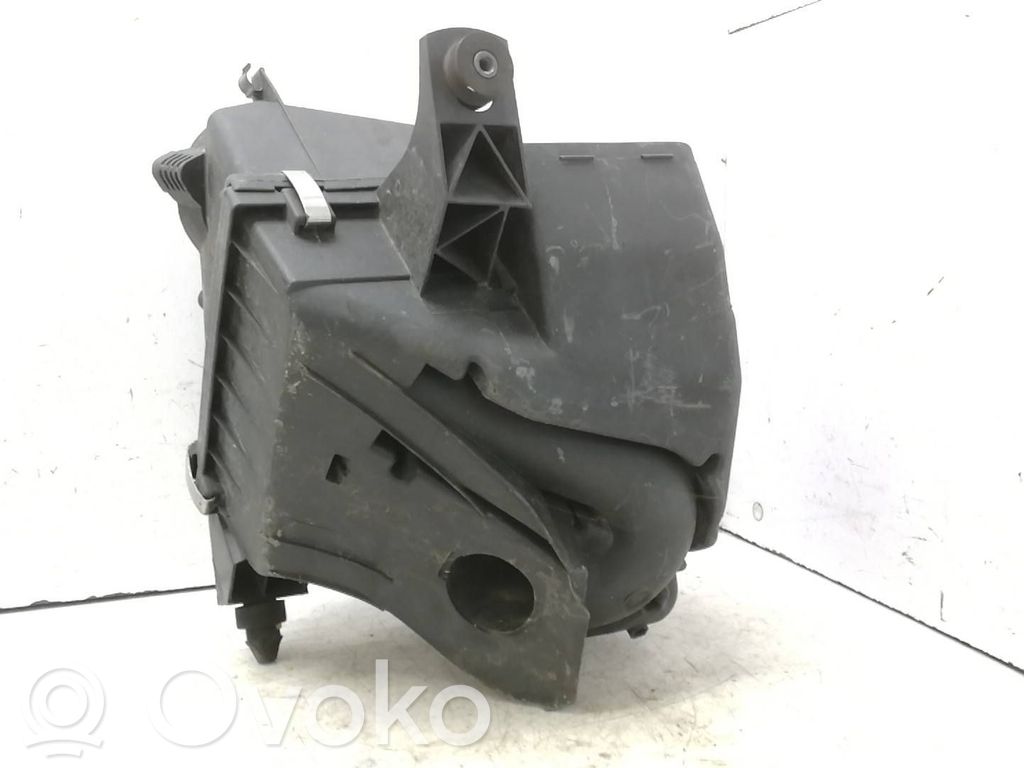 Ilmansuodattimen kotelo   059133843A,4B0133837F