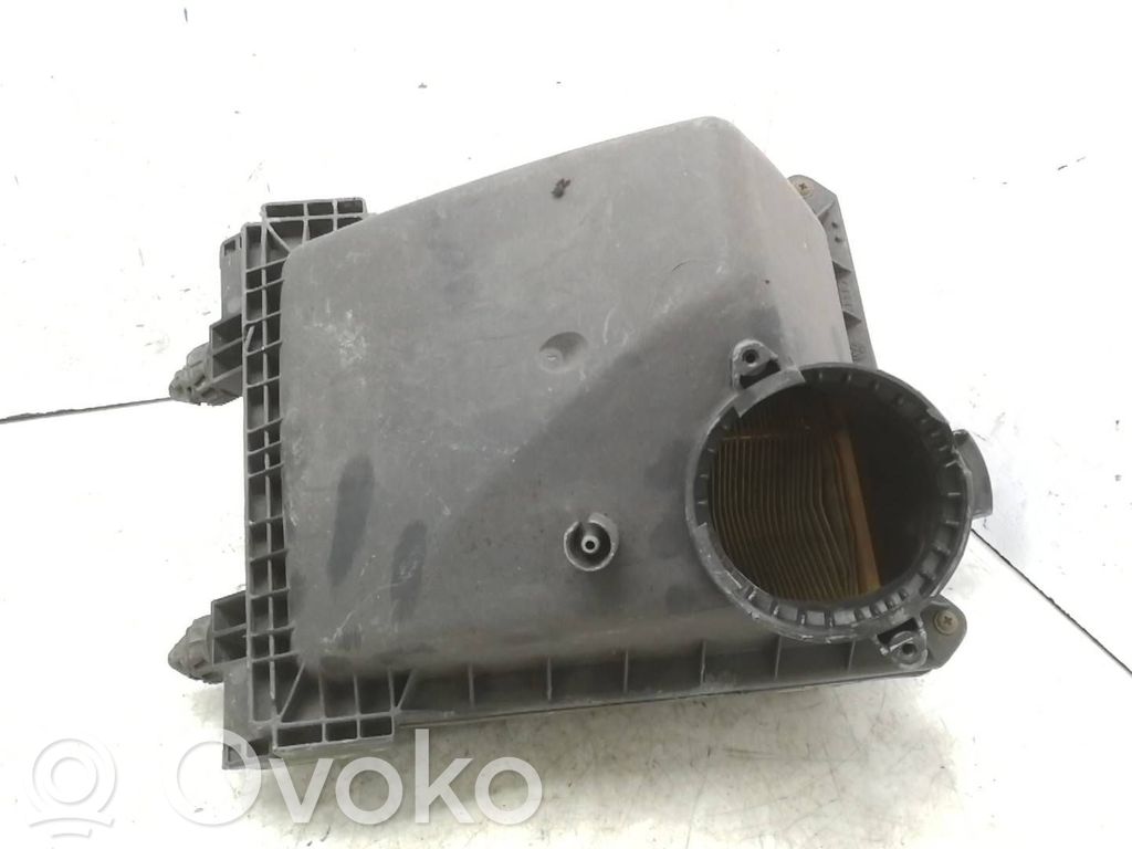 Air filter box   059133837AA,059000183A,059133835A