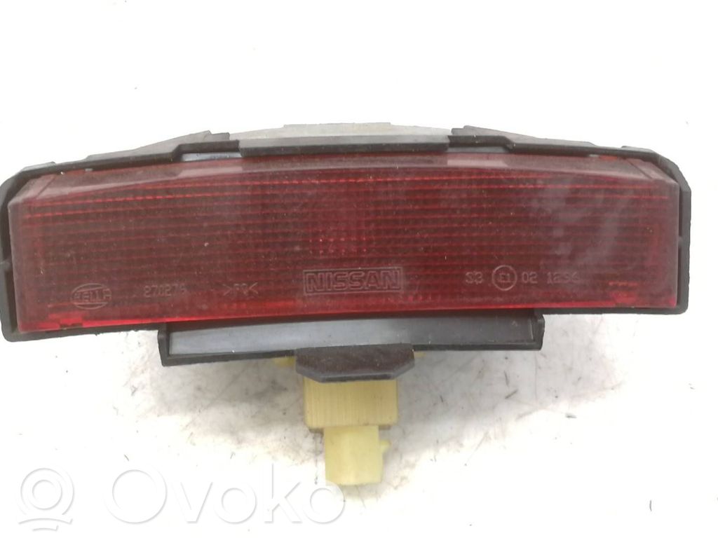 Nissan Primera Trzecie światło stop 
