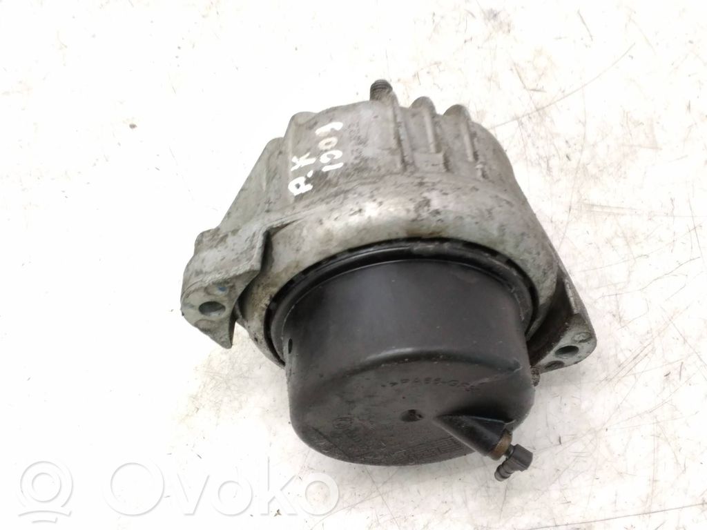 BMW X1 E84 Engine mount bracket 