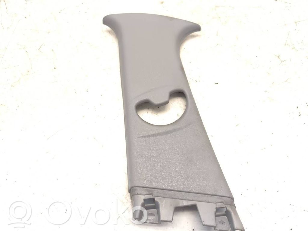BMW 1 E81 E87 (B) pillar trim (top) 
