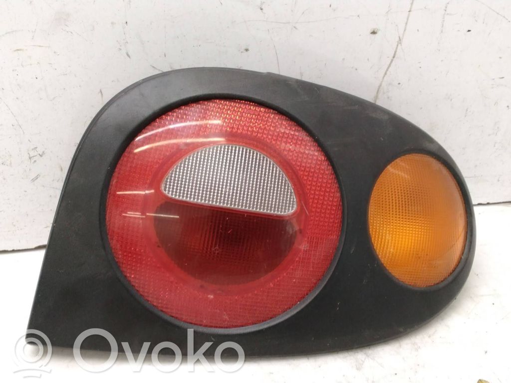 Lampa tylna