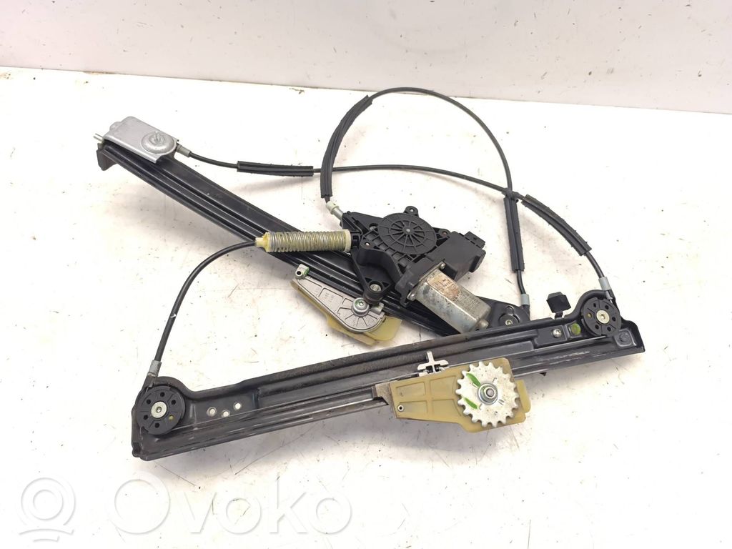 Alfa Romeo Mito Elektryczny podnośnik szyby drzwi 