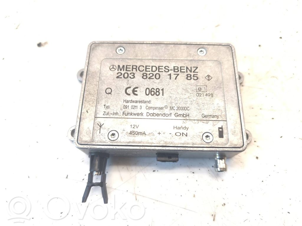 Mercedes-Benz CLK A209 C209 Amplificator antenă aeriană 