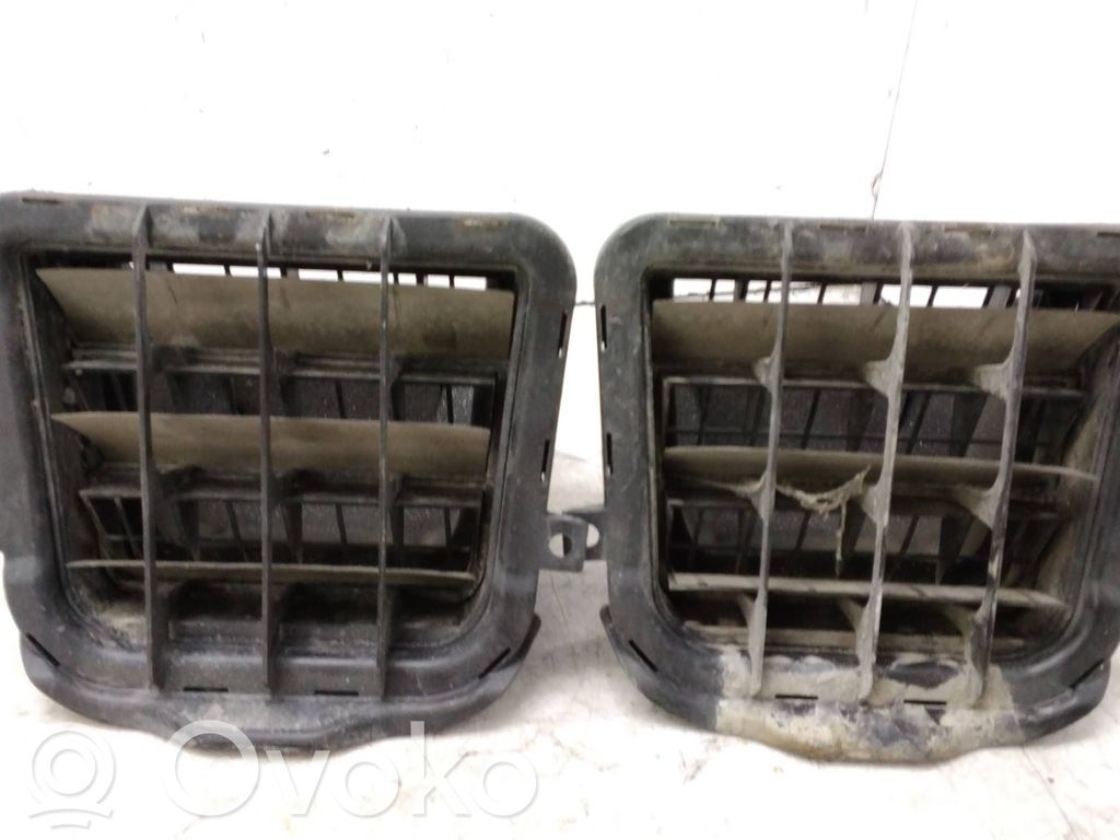 Audi A4 S4 B8 8K Grilă ventilație laterală 