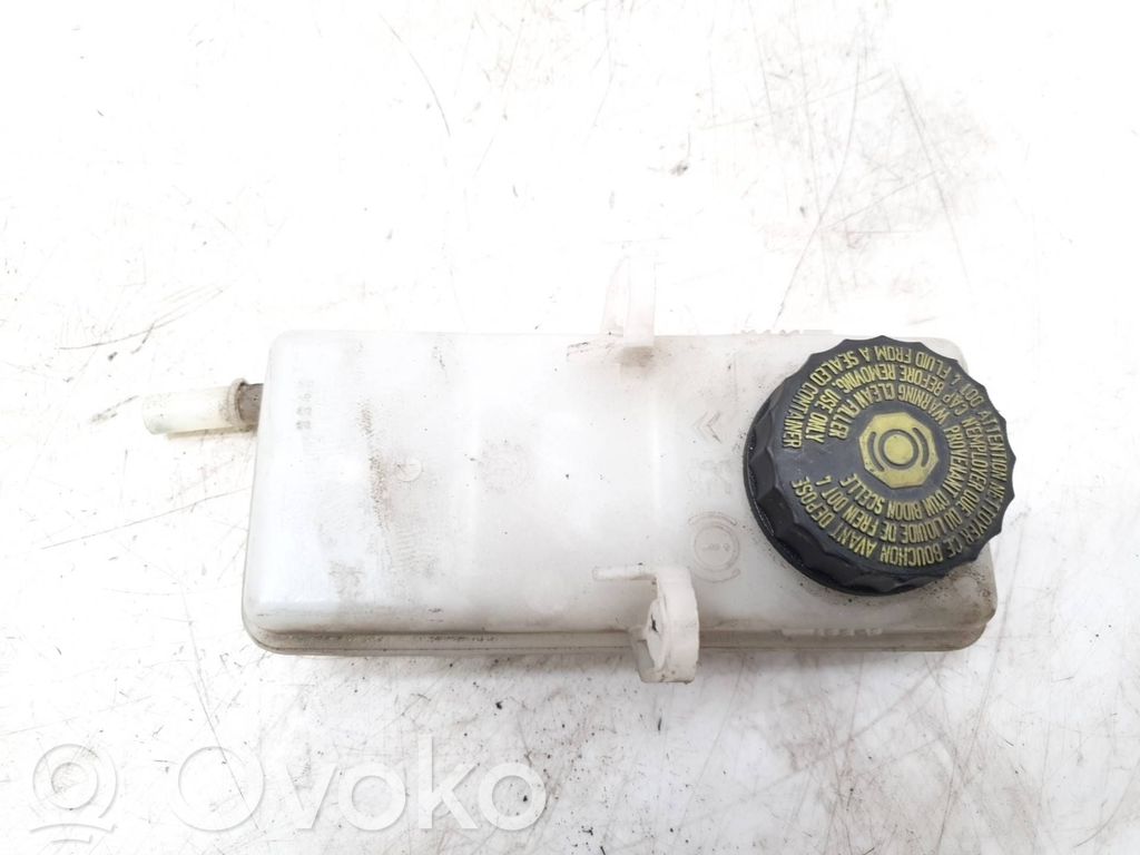 Peugeot 307 Serbatoio di compensazione del liquido del freno