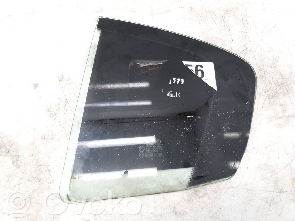 Ventanilla de ventilación de la puerta trasera   DOT563AS2M535,43R001533