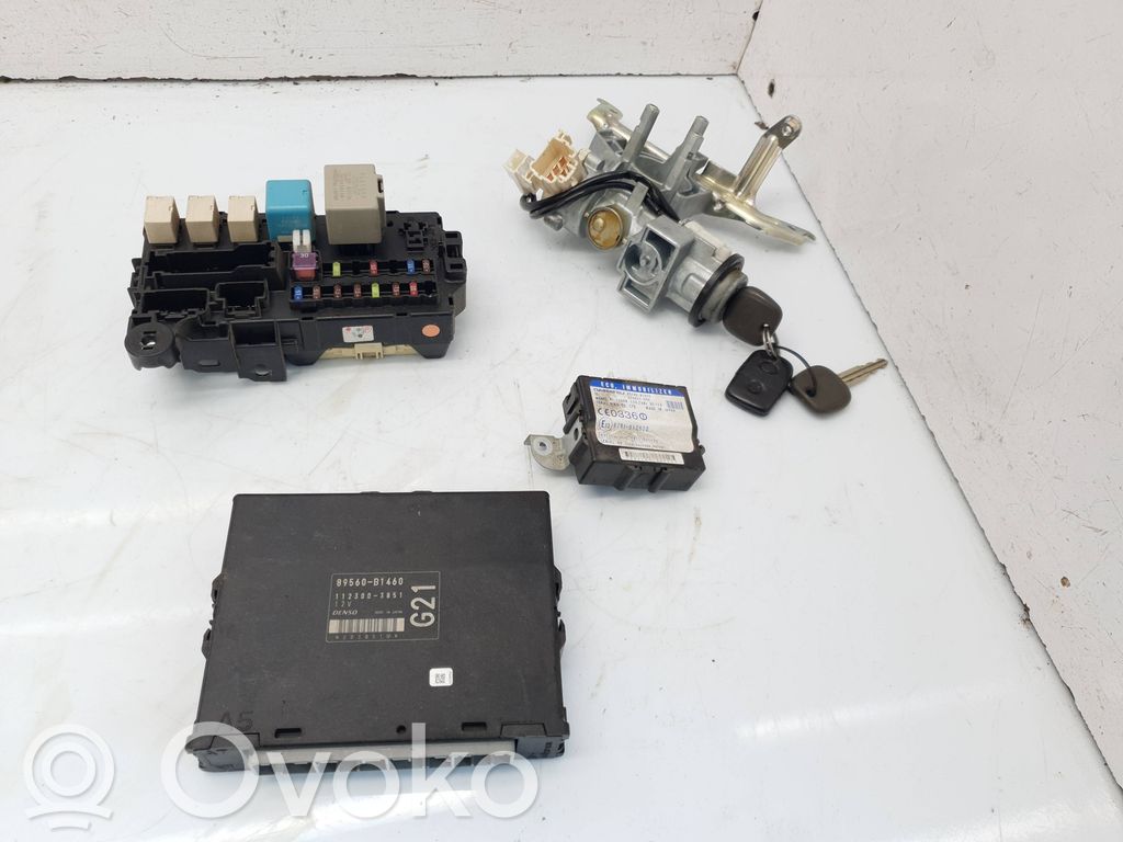 Daihatsu Sirion Komputer / Sterownik ECU i komplet kluczy 