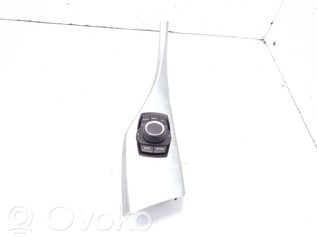 BMW 1 F20 F21 Panel radia 