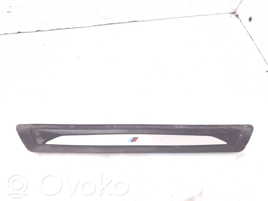 BMW 1 F20 F21 Copertura del rivestimento del sottoporta anteriore 