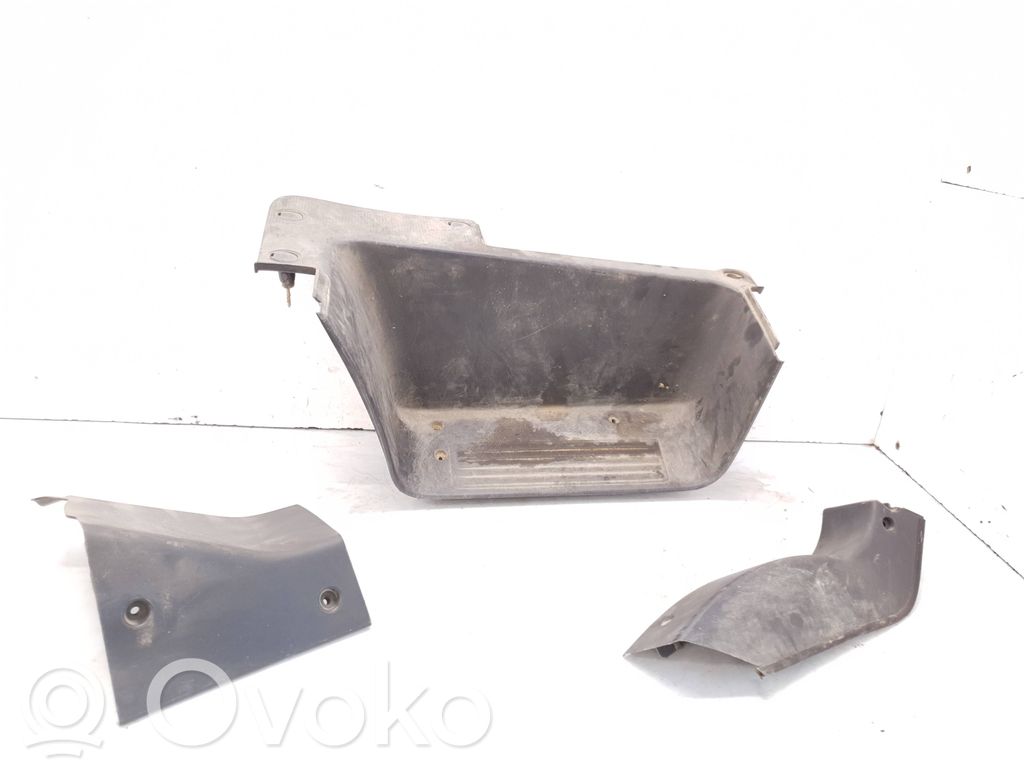 Peugeot Boxer Listwa progowa przednia 
