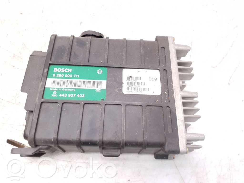 Volkswagen PASSAT B3 Calculateur moteur ECU 