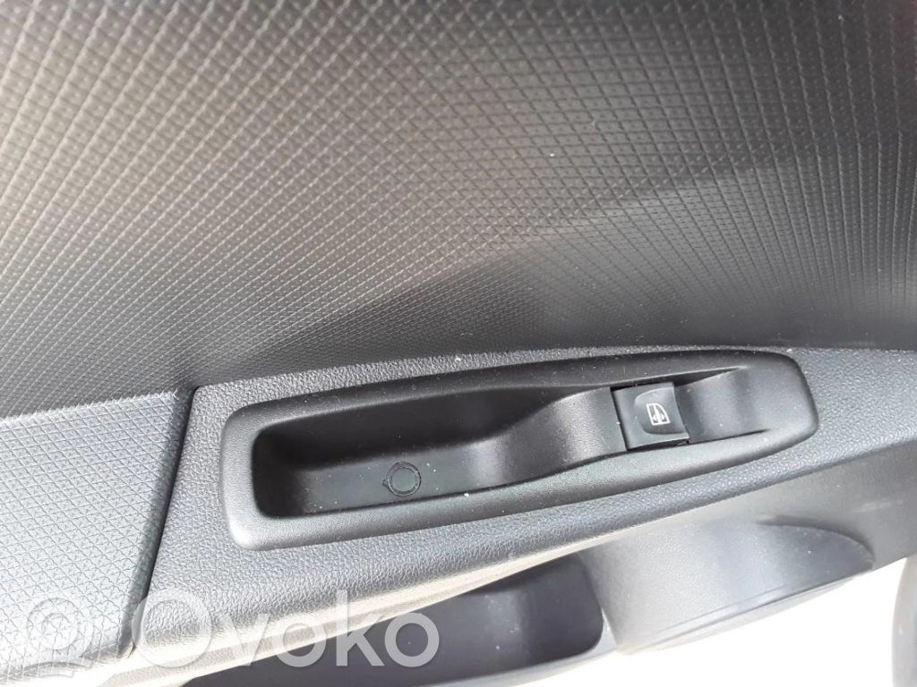 Renault Clio III Electric window control switch 