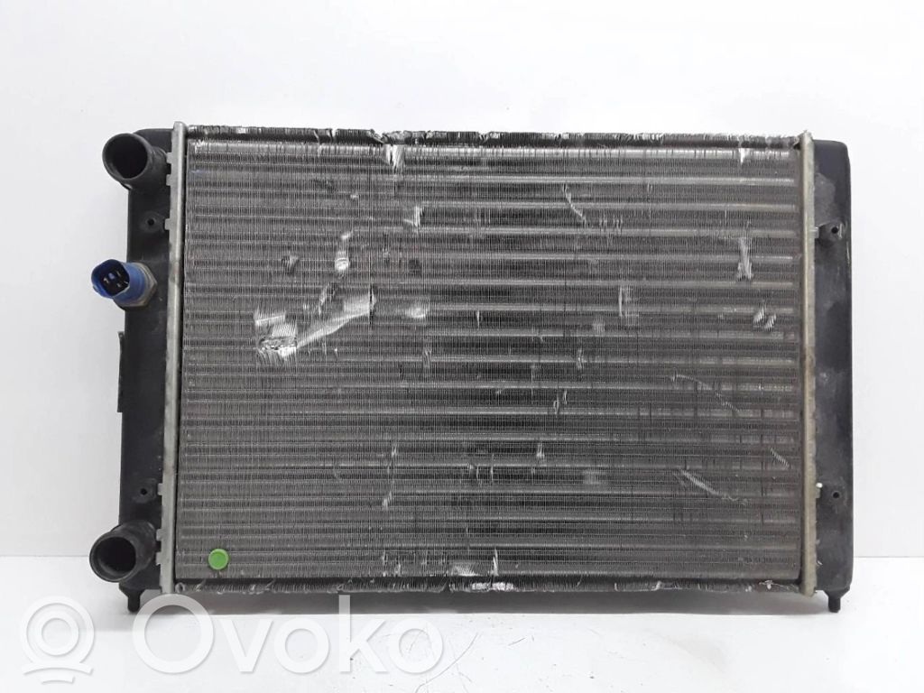 Volkswagen Golf III Radiador del refrigerante 