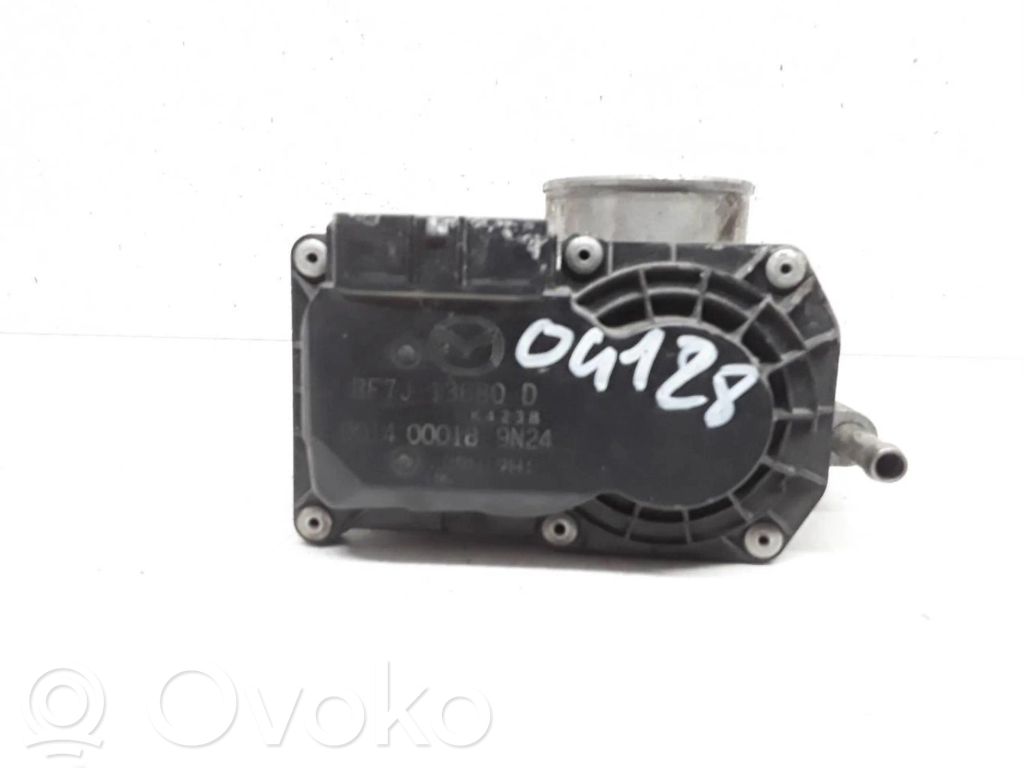 Throttle valve   RF7J136B0