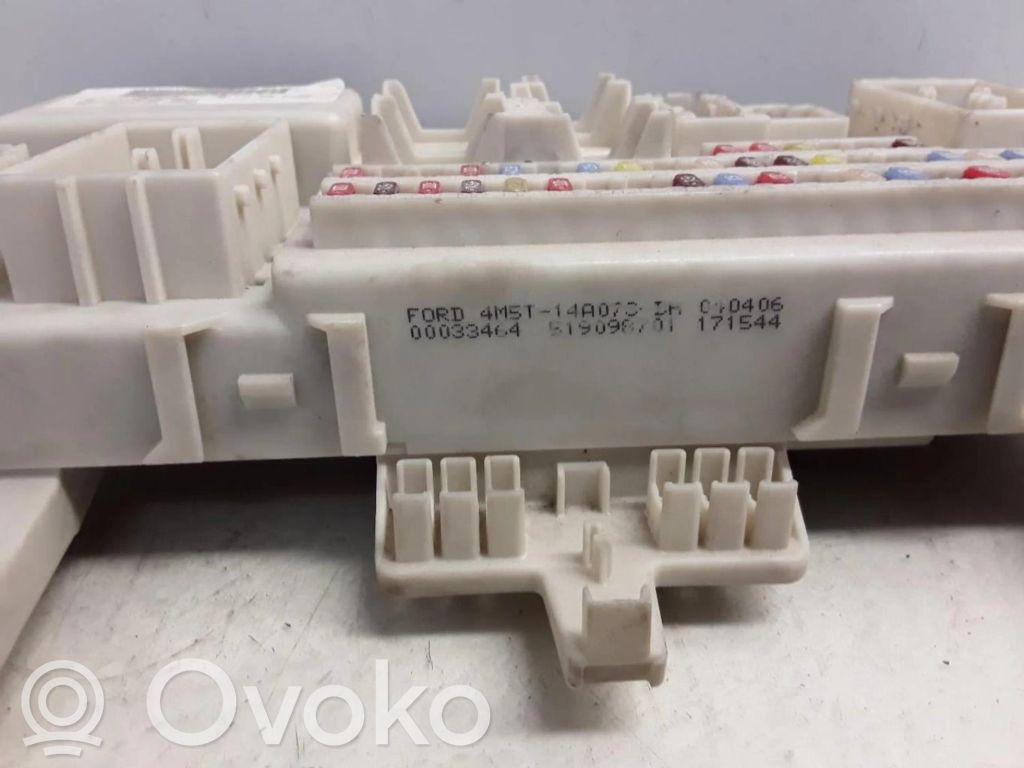 Módulo de fusible   4M5T14A073BH