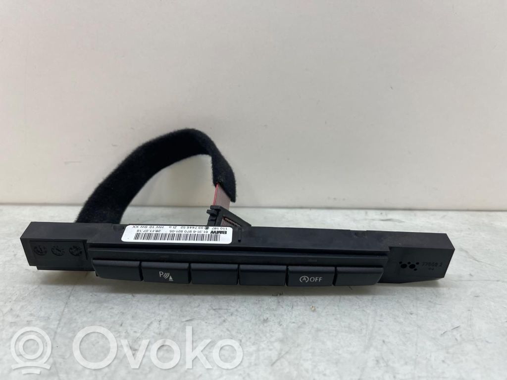 Multifunctional control switch/knob   03744652