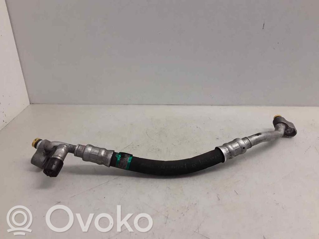 BMW X3 E83 Ilmastointilaitteen putki (A/C) 