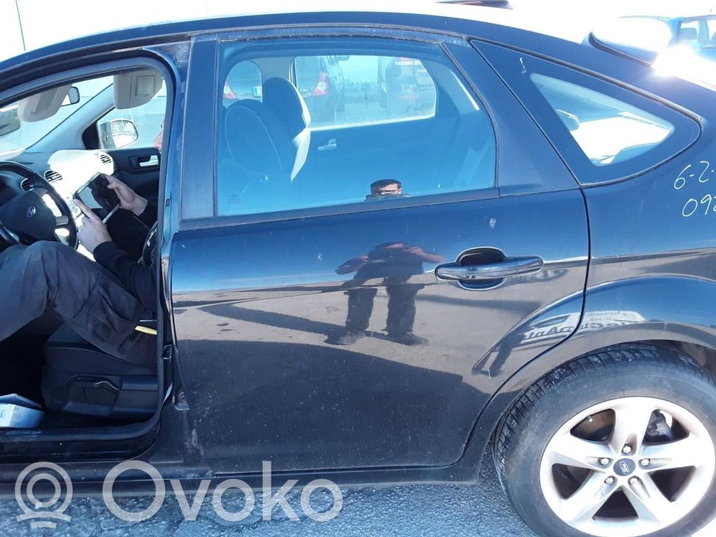 Rear door