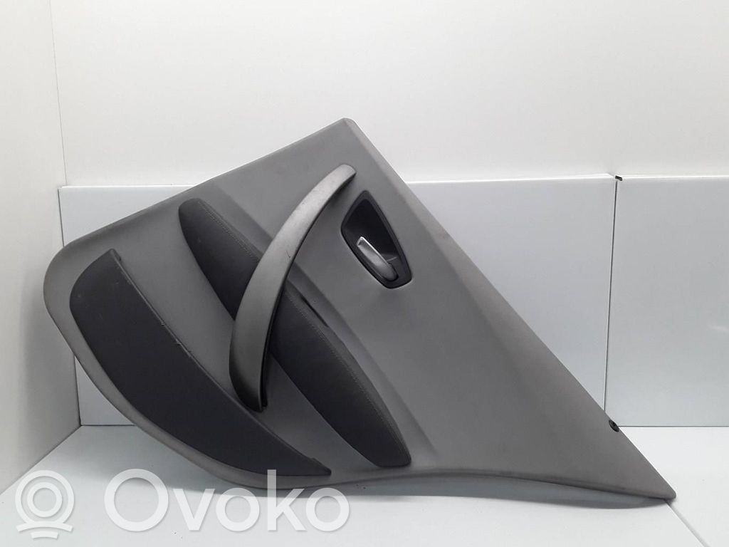 BMW 1 E81 E87 Apšuvums aizmugurējām durvīm 