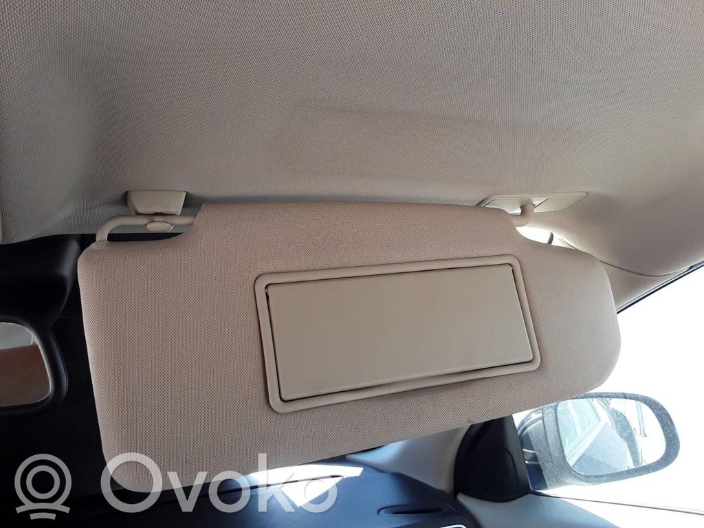 Sun visor